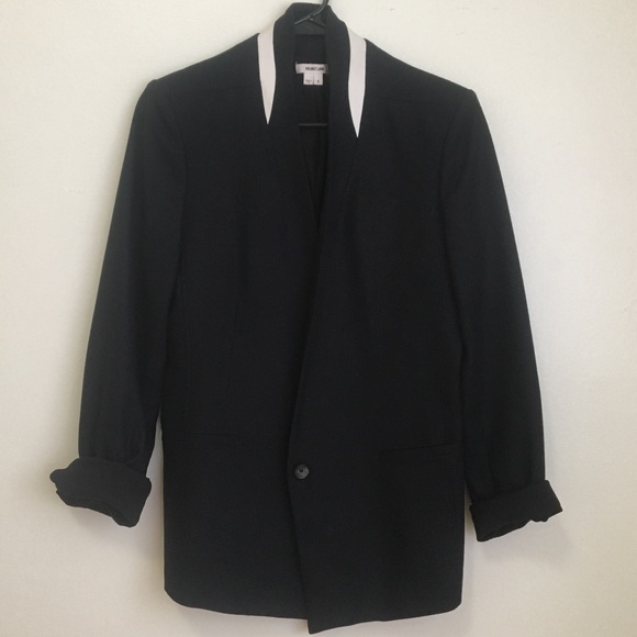 Single button blazer with white leather detail - Picture 2 of 8